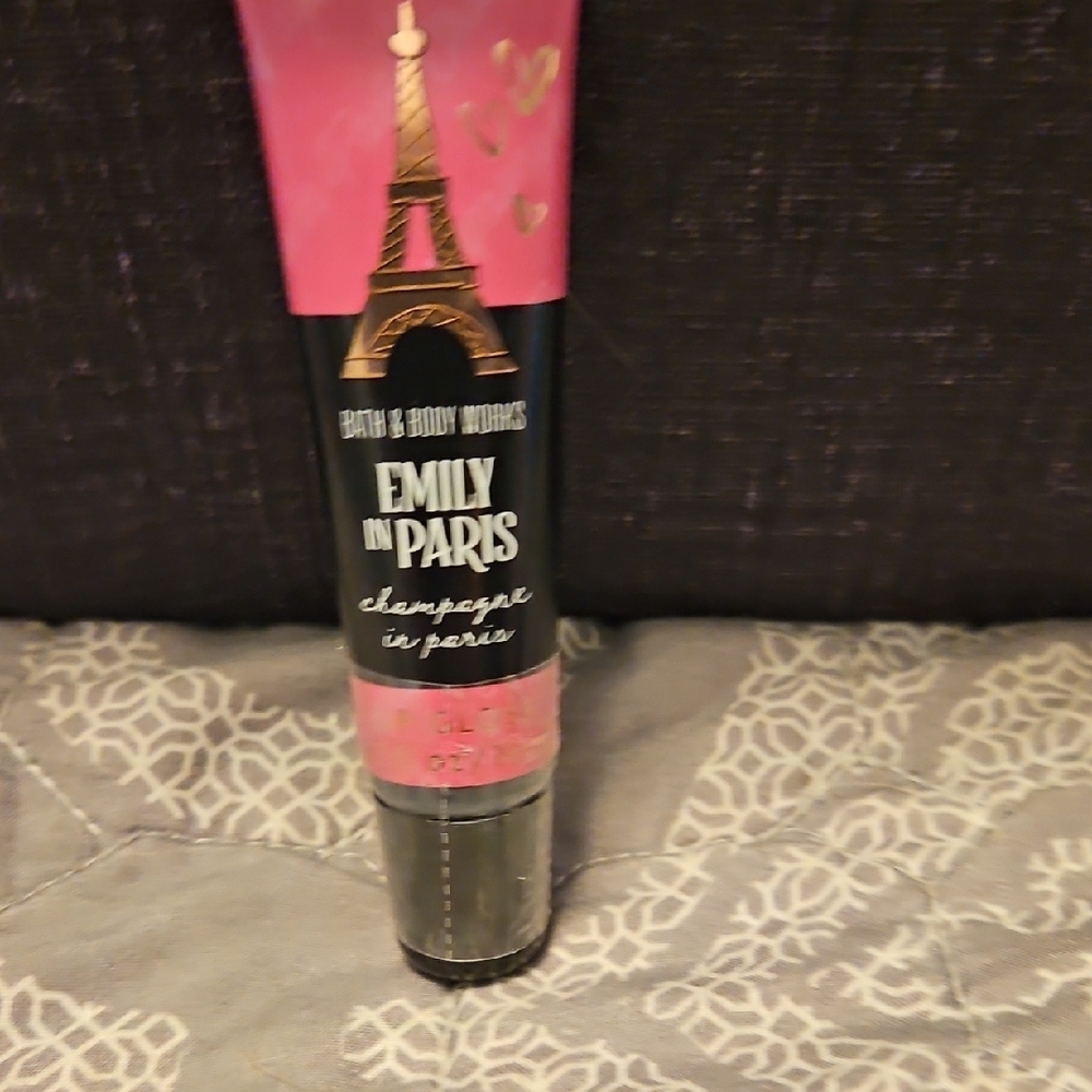 Bath & Body Works Emily in Paris Trio Set - Pink and Black - Picture 4 of 4